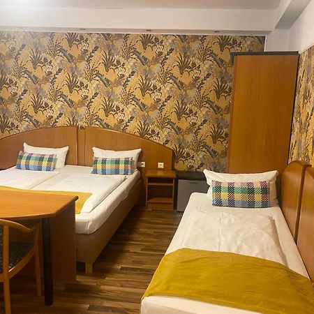 Hotel Condor ฮัมบูร์ก ภายนอก รูปภาพ