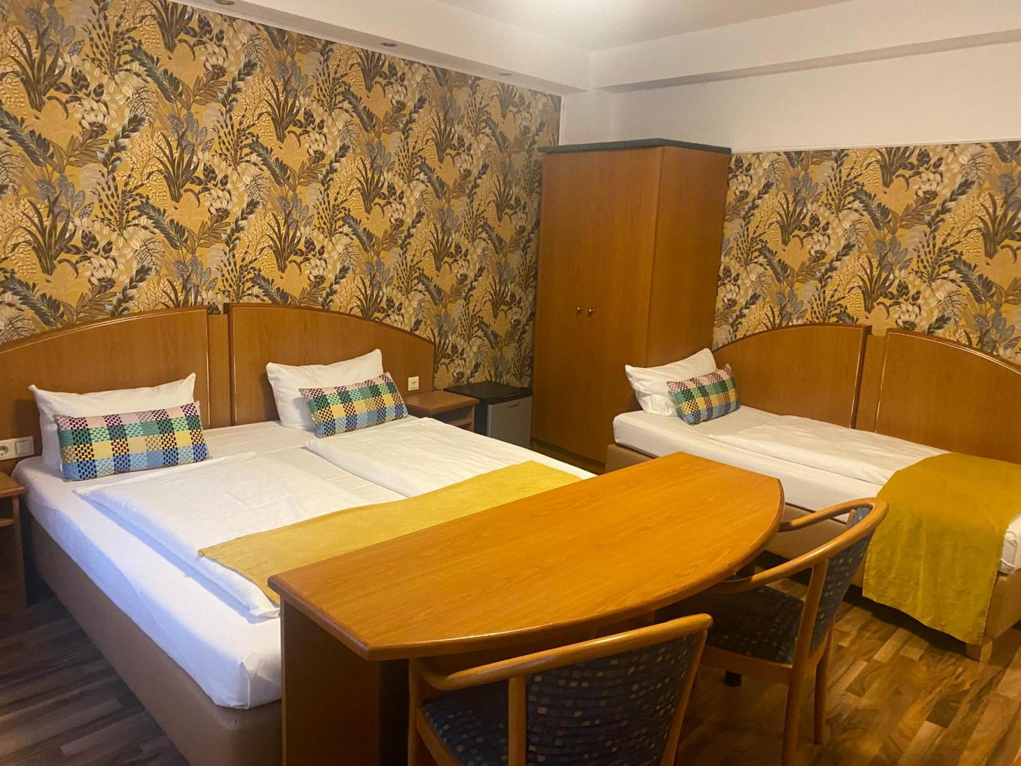 Hotel Condor ฮัมบูร์ก ภายนอก รูปภาพ